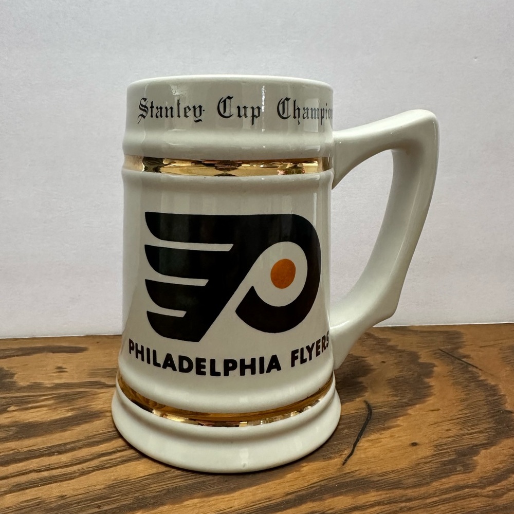 Vintage PHILADELPHIA FLYERS 1975 Stanley Cup Champions Collector Stein Beer Mug